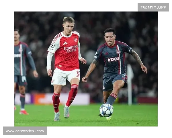 阿森纳五连胜领跑，厄德高当选全场最佳