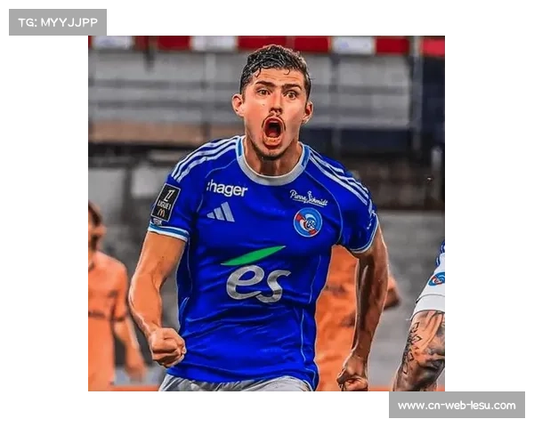 帕尼切利点球被扑斯特拉斯堡失良机，巴黎门将萨福诺夫立功