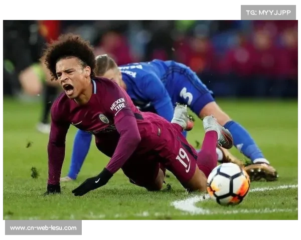 裁判判罚标准引争议,欧足联加强VAR使用规范 裁判判罚标准引争议,欧足联加强VAR使用规范